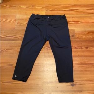 Athleta black Capri size large